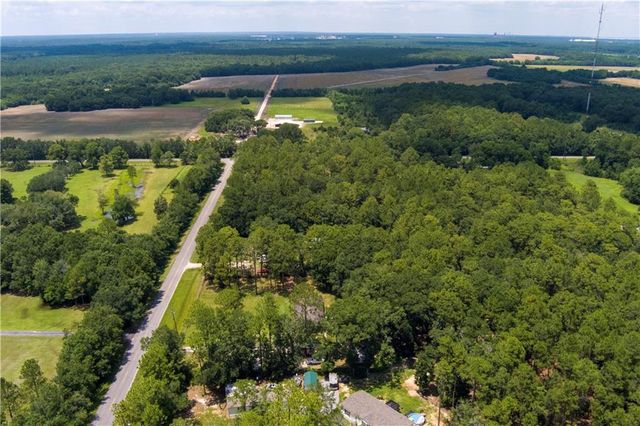 10575 Thomas Road, Theodore, AL 36582