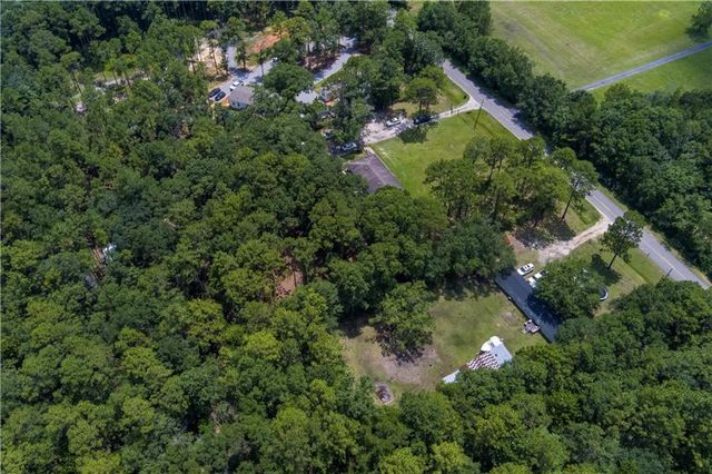 10575 Thomas Road, Theodore, AL 36582