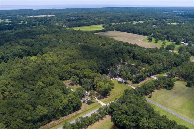 10575 Thomas Road, Theodore, AL 36582