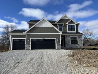 W149N11973 Red Holly DRIVE, Germantown, WI 53022