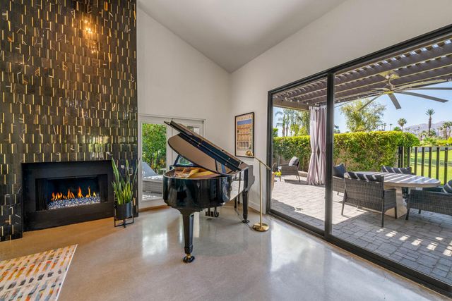 24 Calle Ardilla, Rancho Mirage, CA 92270