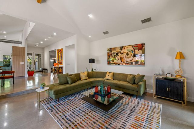 24 Calle Ardilla, Rancho Mirage, CA 92270