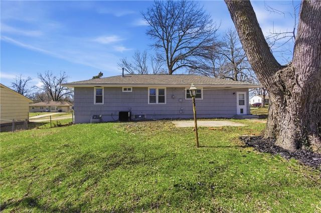 10109 White Avenue, Kansas City, MO 64134