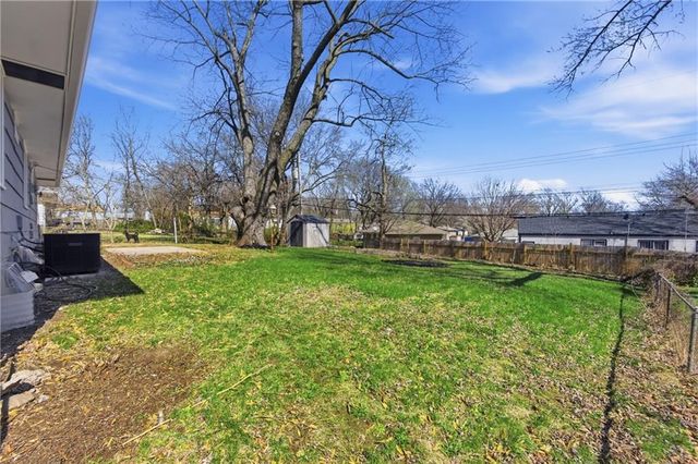 10109 White Avenue, Kansas City, MO 64134