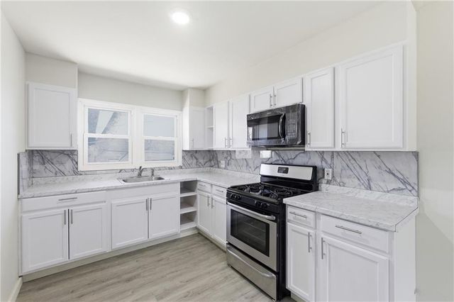 10109 White Avenue, Kansas City, MO 64134