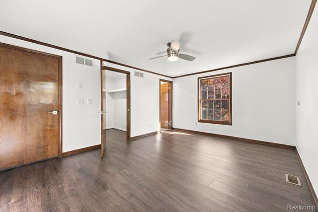 16235 Winchester Drive, Northville Township, MI 48168