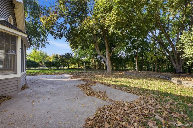 16235 Winchester Drive, Northville Township, MI 48168