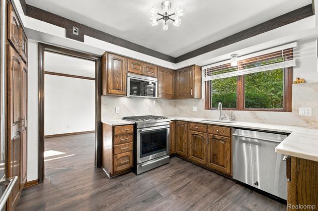 16235 Winchester Drive, Northville Township, MI 48168