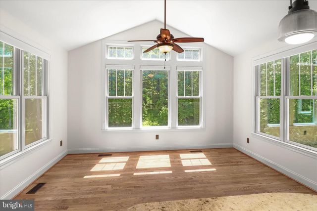 2106 EDWIN LN, Crownsville, MD 21032
