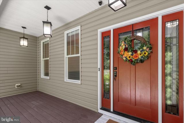 2106 EDWIN LN, Crownsville, MD 21032
