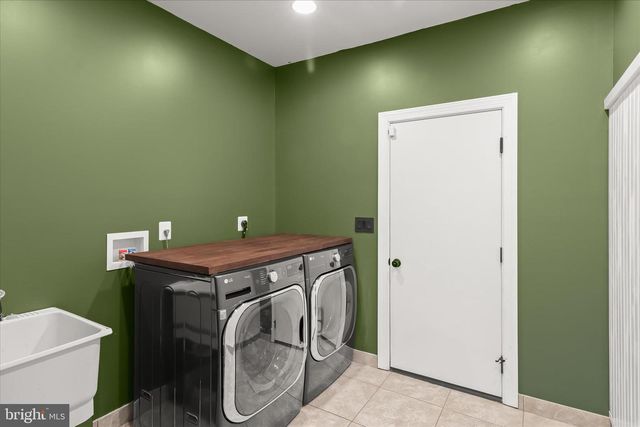 2106 EDWIN LN, Crownsville, MD 21032