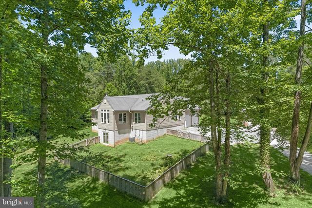 2106 EDWIN LN, Crownsville, MD 21032