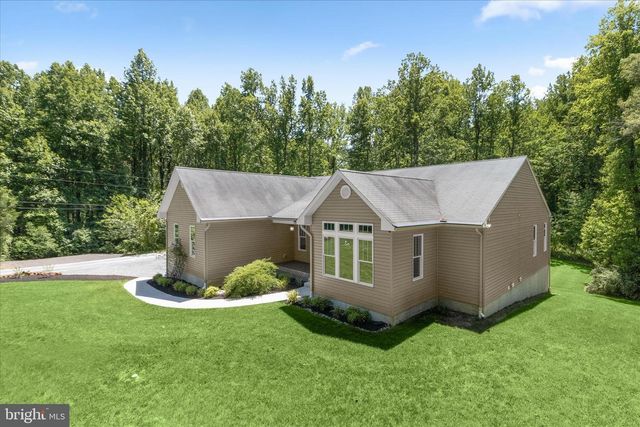 2106 EDWIN LN, Crownsville, MD 21032