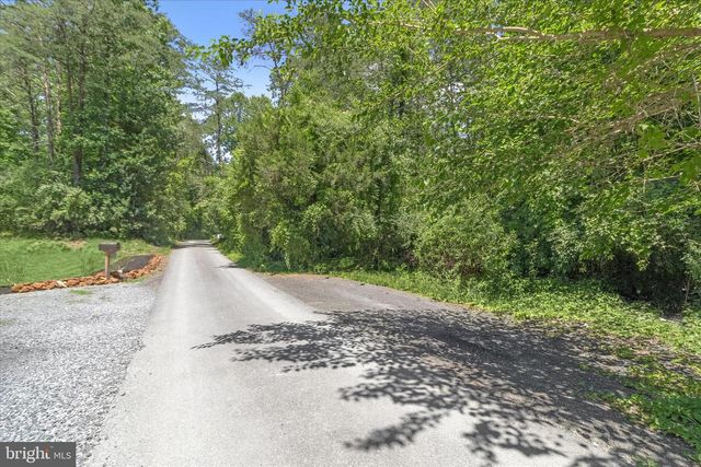 2106 EDWIN LN, Crownsville, MD 21032