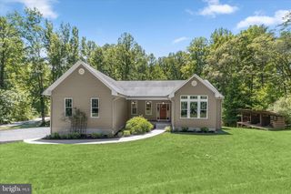 2106 EDWIN LN, Crownsville, MD 21032