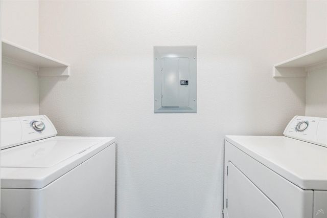 12215 Hunters Chase DR N-1204N, Austin, TX 78729