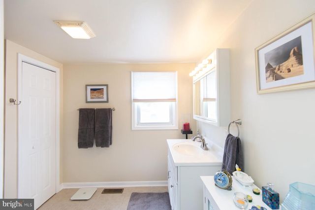 5558 BOWEN RD, Cambridge, MD 21613