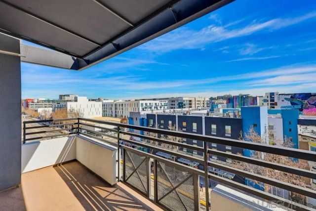 550 Park Blvd 2604, San Diego, CA 92101