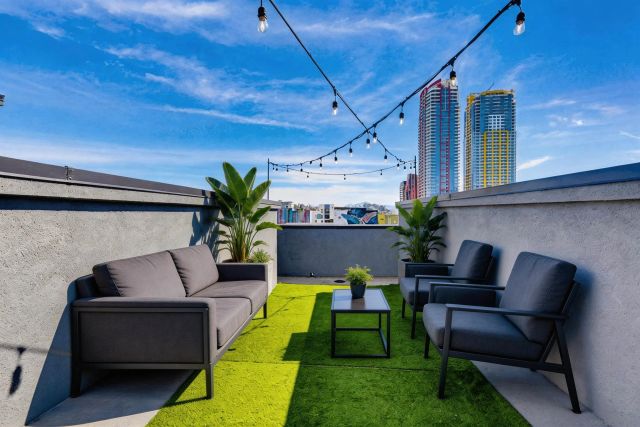 550 Park Blvd 2604, San Diego, CA 92101