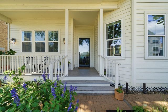 1319 Shearn Street, Houston, TX 77007