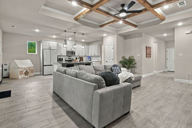 4822 Wichita Street, Granbury, TX 76048