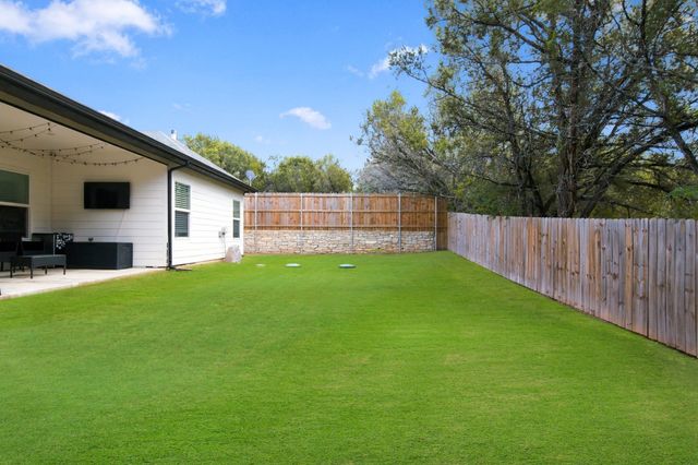 4822 Wichita Street, Granbury, TX 76048