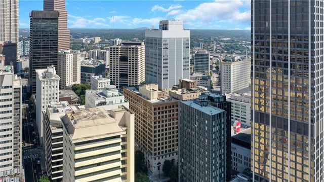 32 Peachtree NW Street 204, Atlanta, GA 30303