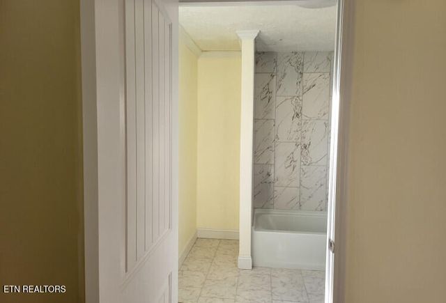 790 Sulphur Springs Rd, Clinton, TN 37716