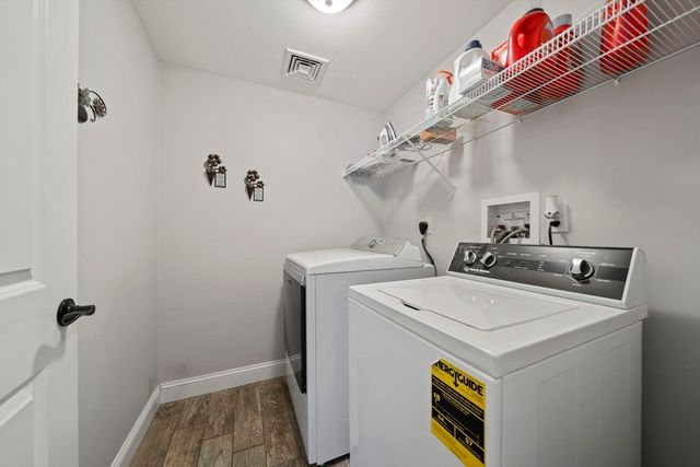 150 E High St, Avon, MA 02322