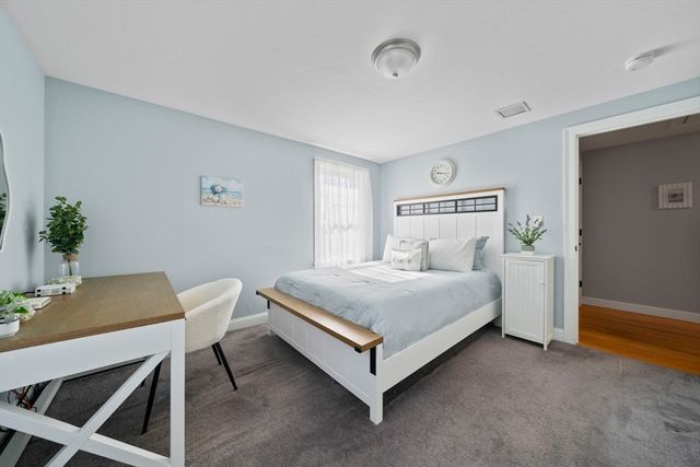 150 E High St, Avon, MA 02322