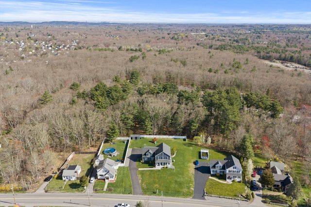 150 E High St, Avon, MA 02322