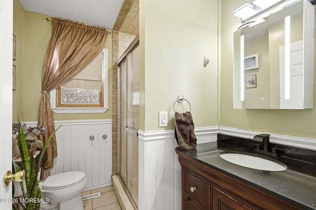 17 Locust Road, Howell, NJ 07731
