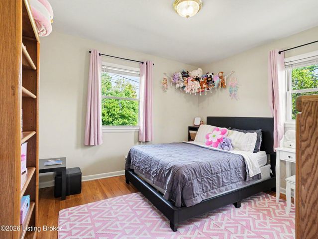 9322 Fairground Rd, Louisville, KY 40291