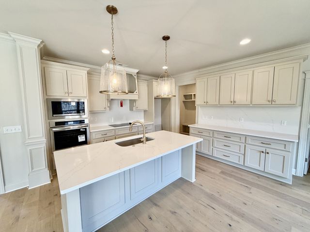 8690 Cainsville Pike, Lascassas, TN 37085