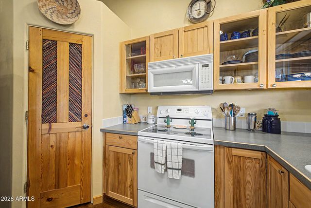 45812 W J-1 Ranch Road, Wickenburg, AZ 85390