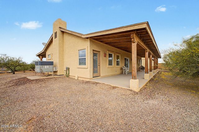 45812 W J-1 Ranch Road, Wickenburg, AZ 85390