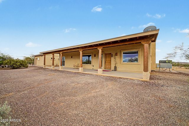 45812 W J-1 Ranch Road, Wickenburg, AZ 85390
