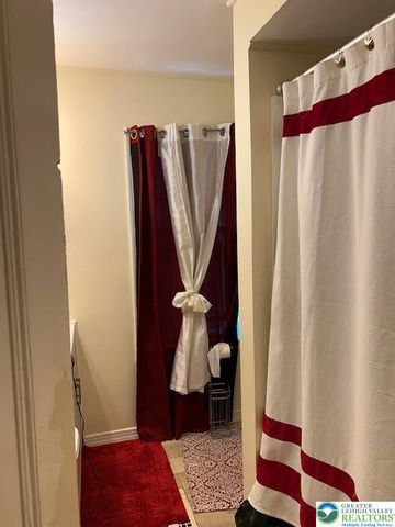 18 South 11th, Easton, PA 18042