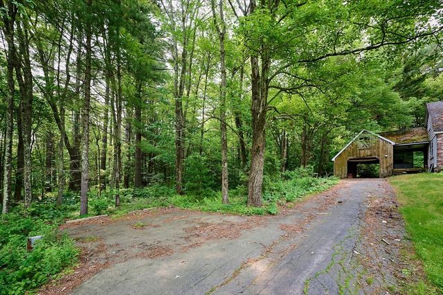 508 Granville Rd, Westfield, MA 01085
