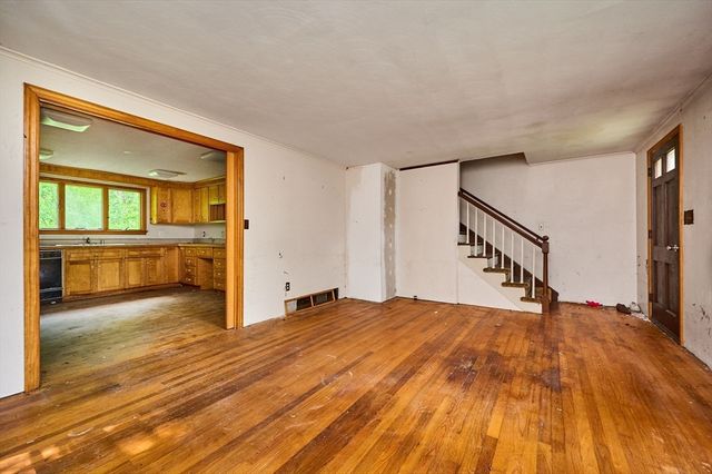 508 Granville Rd, Westfield, MA 01085