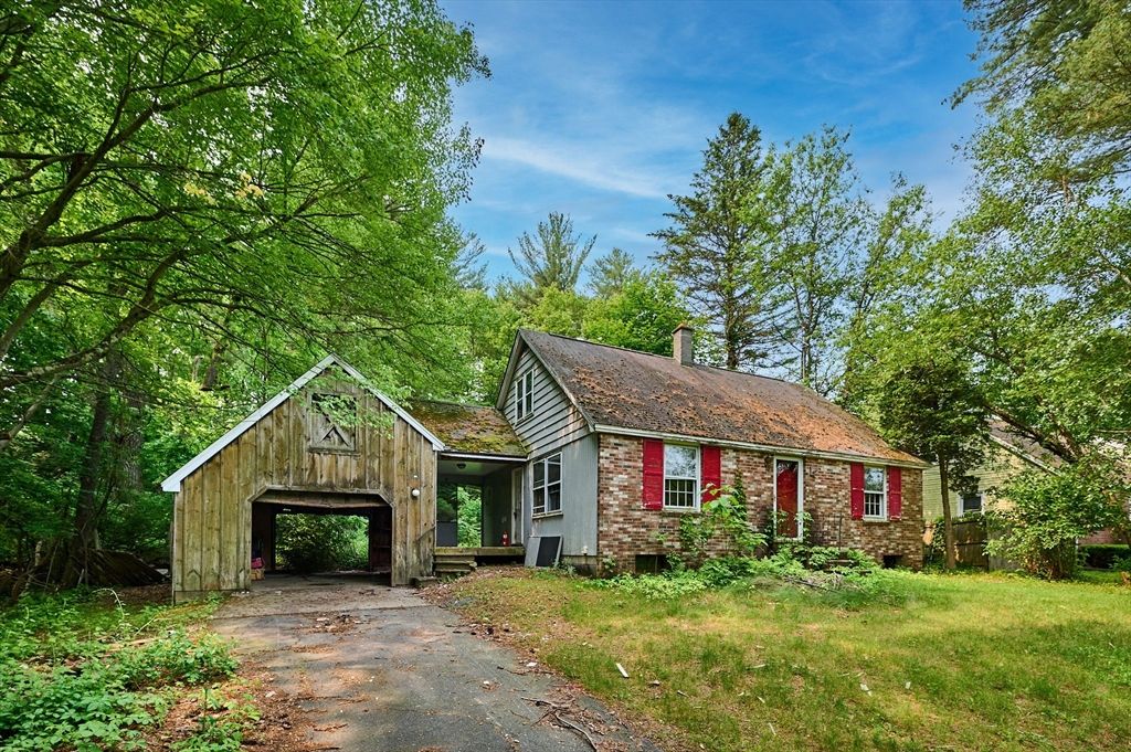 508 Granville Rd, Westfield, MA 01085