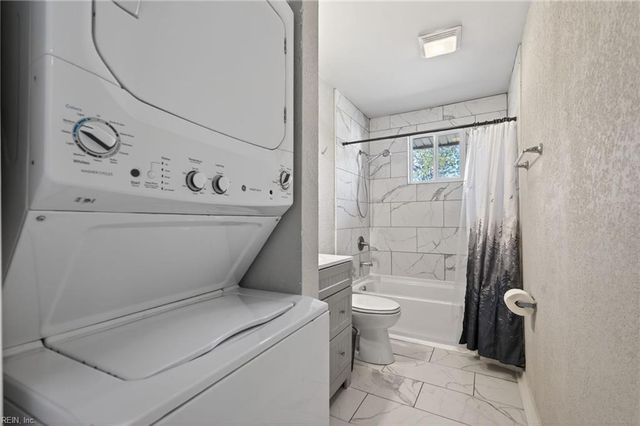 3005 Mattox DR, Chesapeake, VA 23325