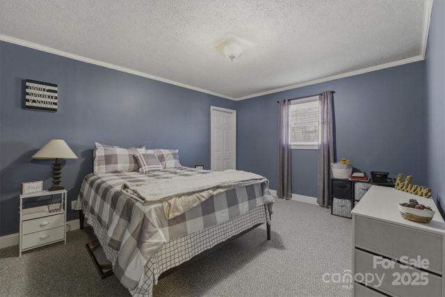 102 Page Street, Morganton, NC 28655