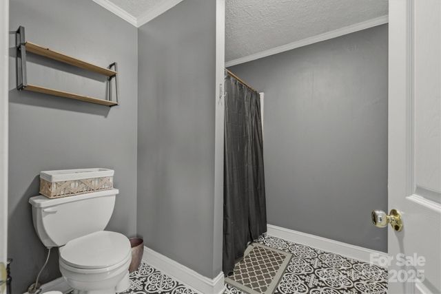 102 Page Street, Morganton, NC 28655