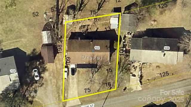 102 Page Street, Morganton, NC 28655