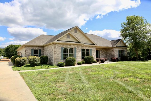 1485 E Lieutenant Lane, Bloomington, IN 47401