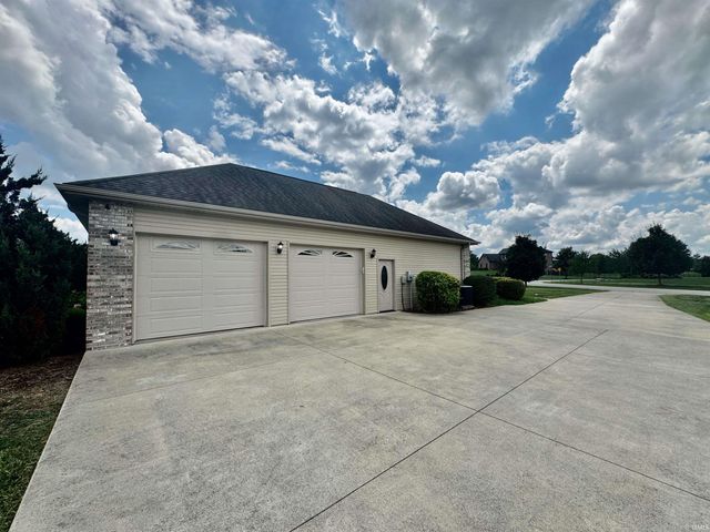 1485 E Lieutenant Lane, Bloomington, IN 47401