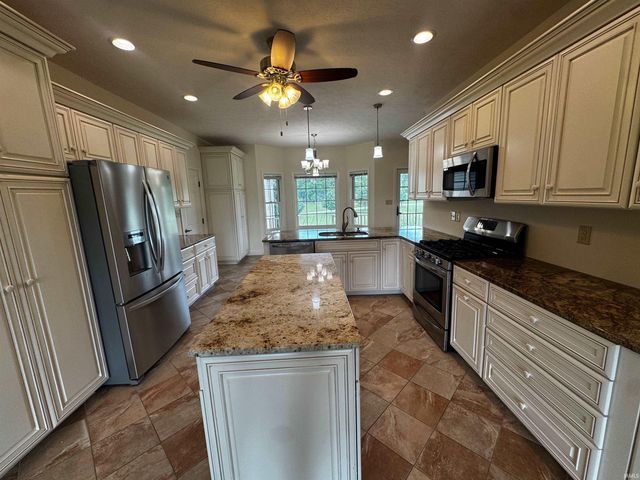 1485 E Lieutenant Lane, Bloomington, IN 47401