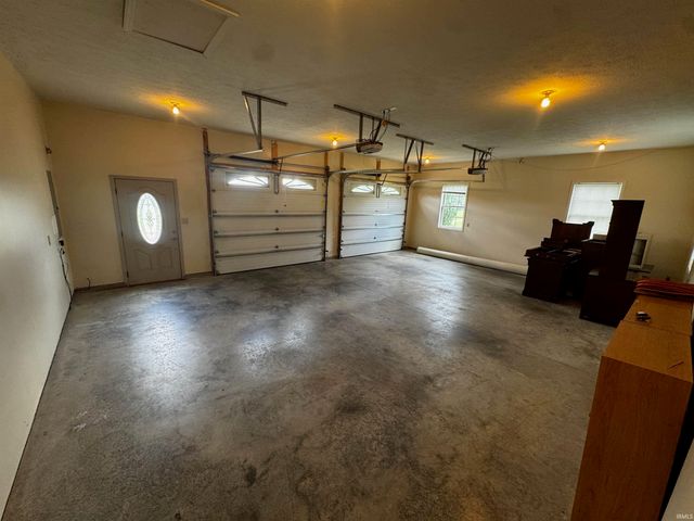 1485 E Lieutenant Lane, Bloomington, IN 47401