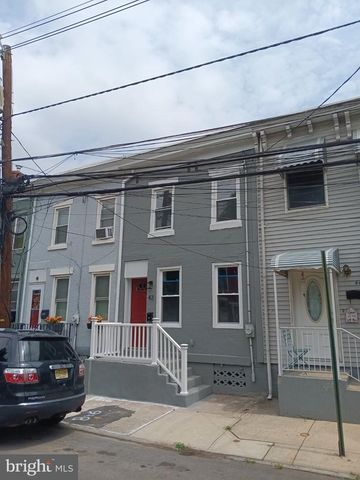 42 OAK ST, Trenton, NJ 08638